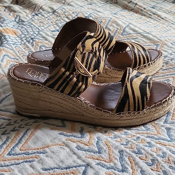 Slip on wedge sandals - Picture 5 of 5